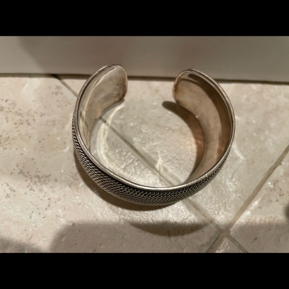 Sterling cuff bangle - Picture 3 of 3